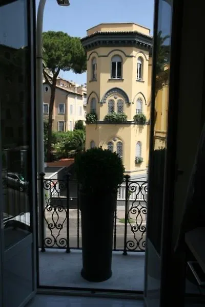 Suite Casa Pariolina Rome 3*,  Italy